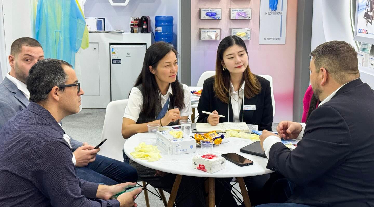 INTCO Medical Showcases Latex-Free Innovation at Hospitalar 2025