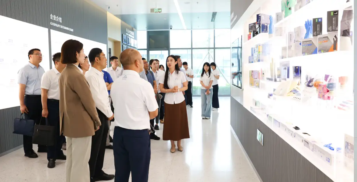 The INTCO Medical Education Fund connects academic learning with career development, practical training and advanced manufacturing experience.